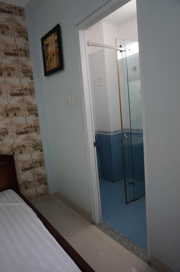 Helen'S Homestay Хошимин Экстерьер фото